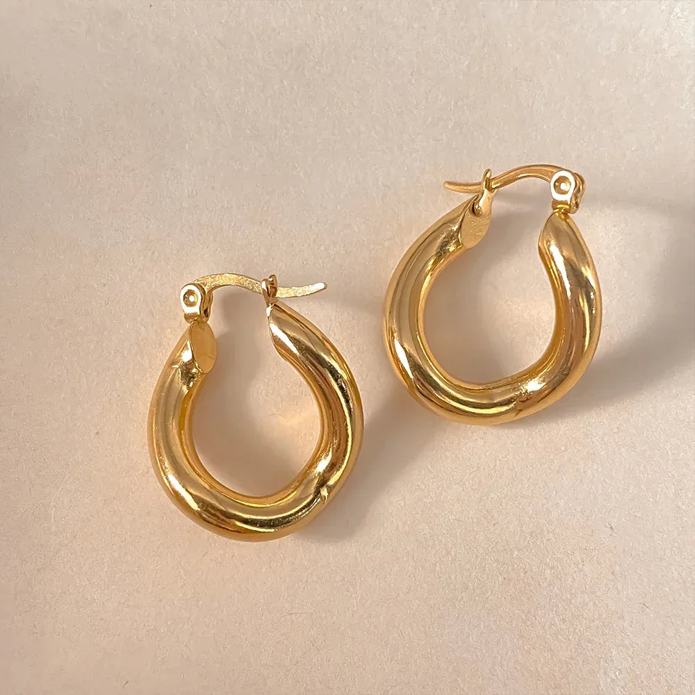 Twist Glam Hoops Ohrringe Gold – Fascina