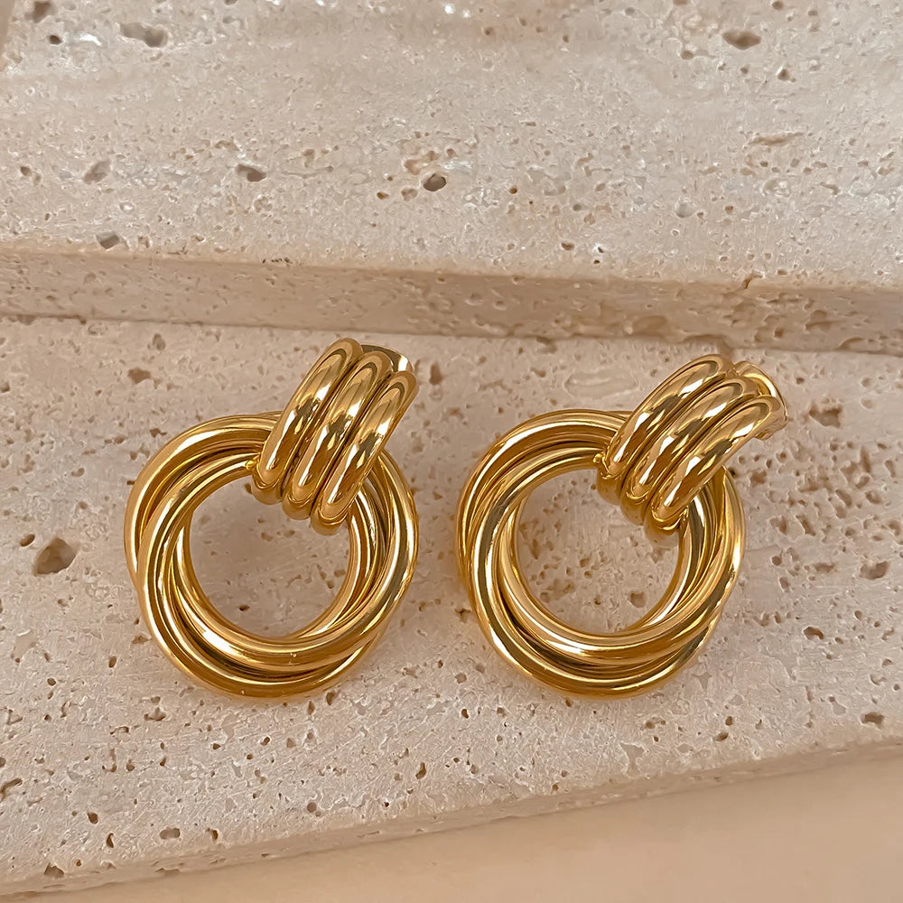Golden Loop Statement Ohrringe