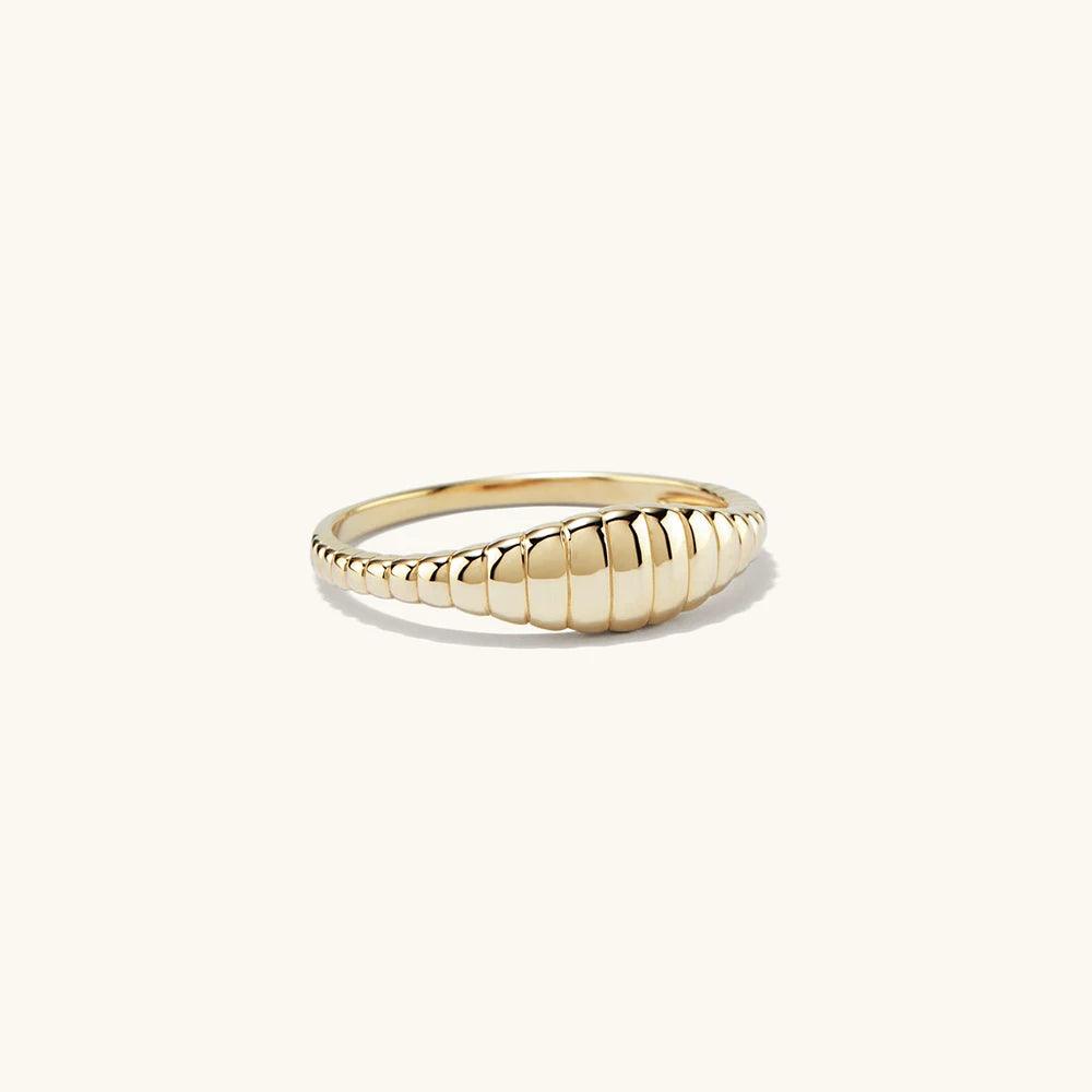 Classic Tail Ring - Fascina