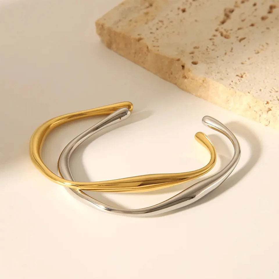 Wave Elegance Armreif