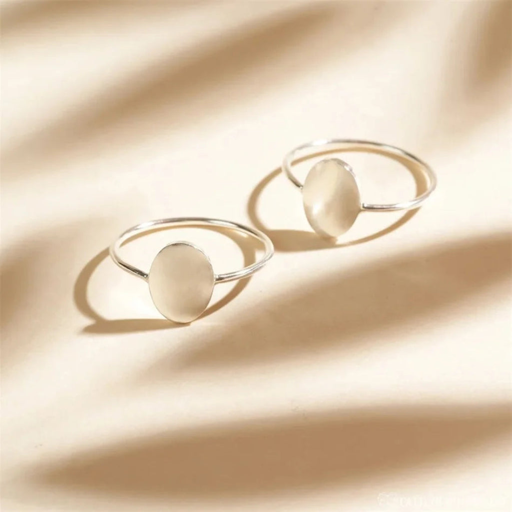 Oval Dainty Ring - Fascina