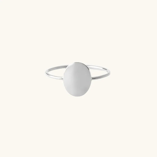 Oval Dainty Ring - Fascina
