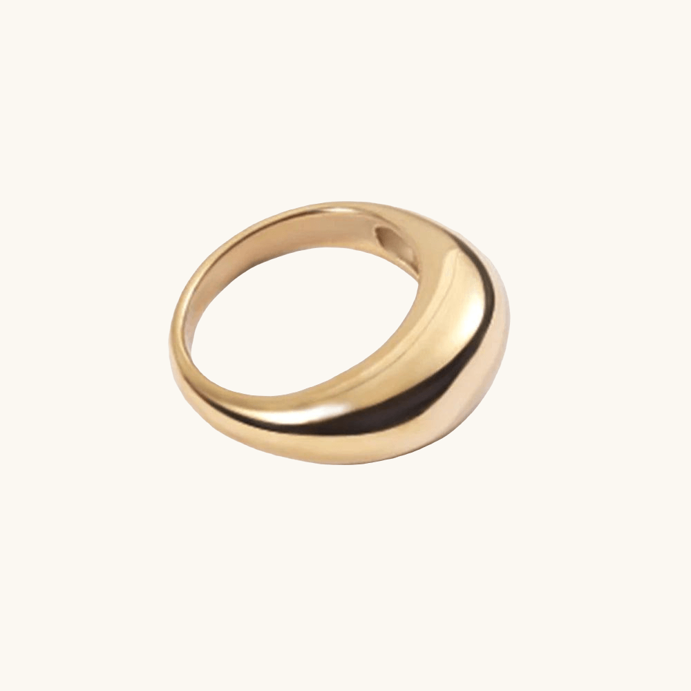 Simple Dome Ring Gold - Fascina