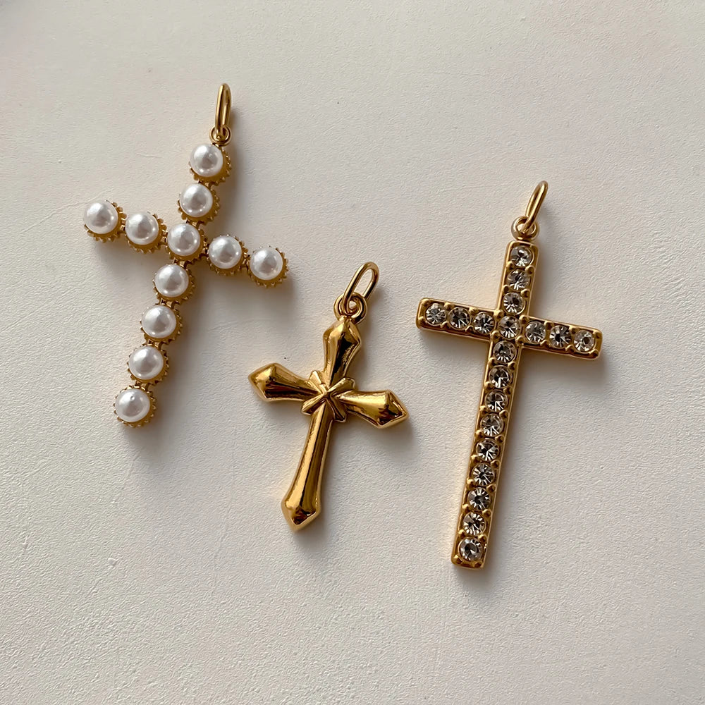 Cross pendant